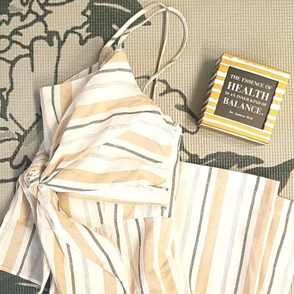 JUMPSUIT Medium NWOT - Picture 7 of 8